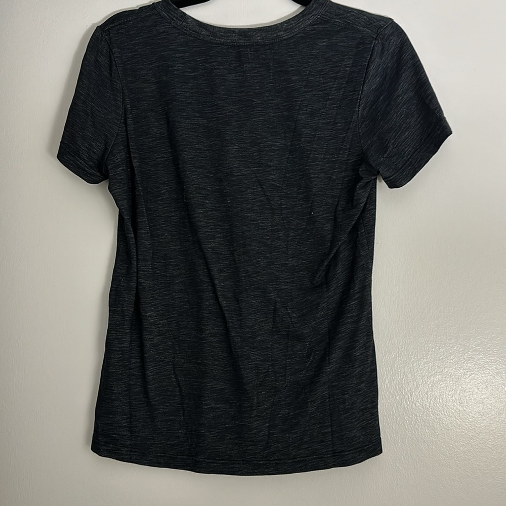 Nike Dri-Fit Tshirt - Picture 3 of 4